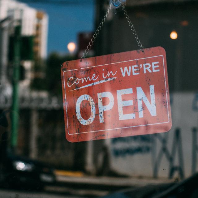 open for-business-Photo by Kaique Rocha from Pexels